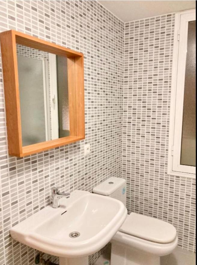 Apartamentos Playa Misericordias Malaga Ngoại thất bức ảnh